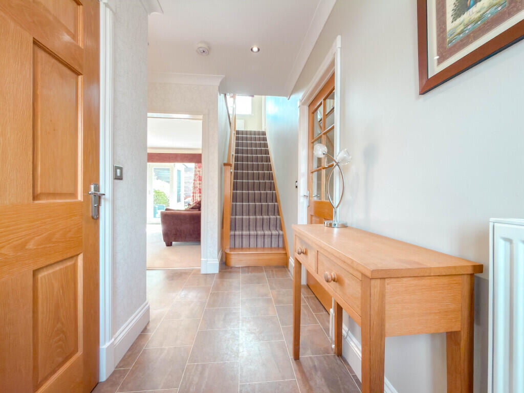 Meadow Vale Close, Yarm photo 2