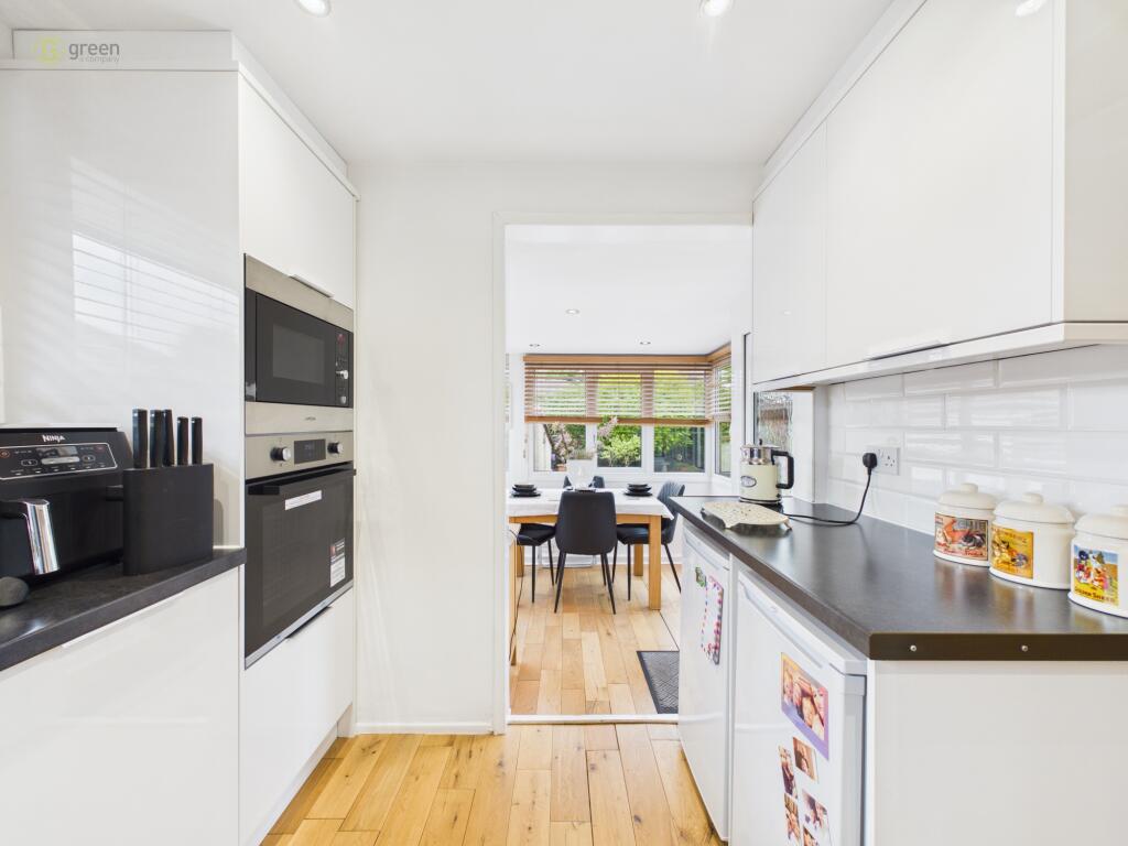 West Rise, Sutton Coldfield, B75 photo 5