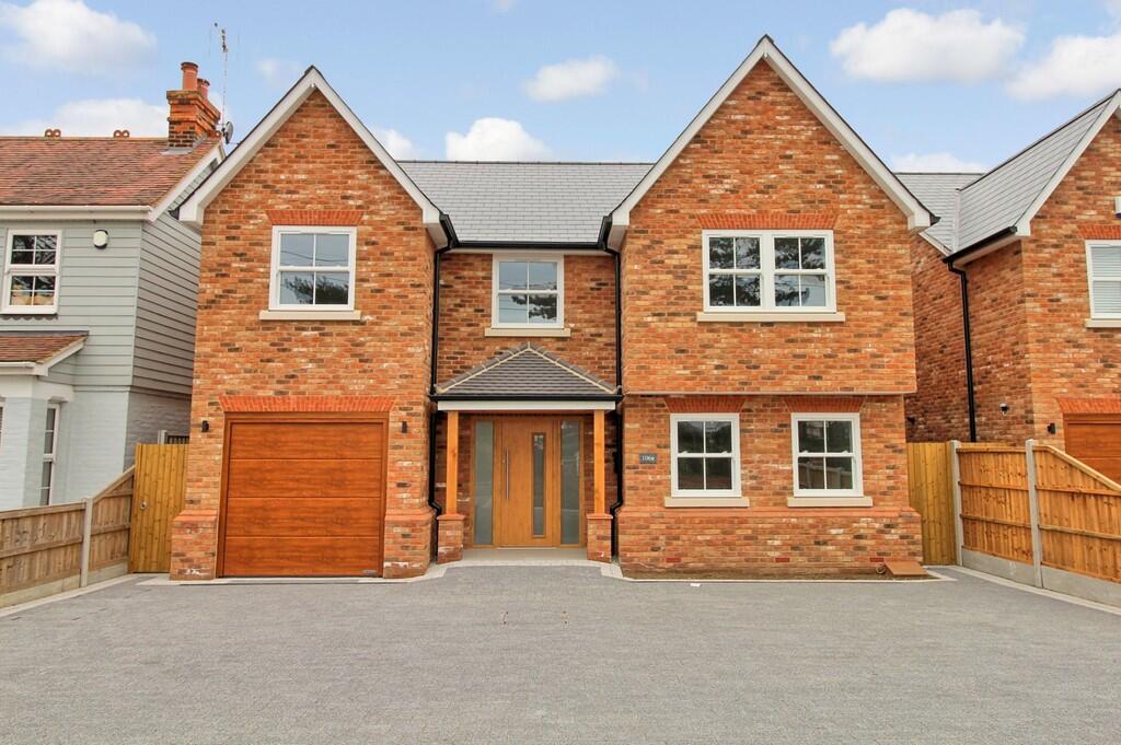 Main image of property: Hadleigh