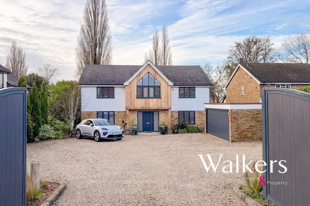 5-bed detached on Mountnessing Road, Billericay, £1,750,000