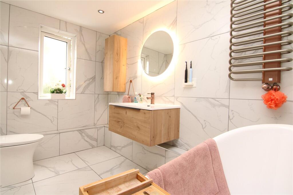 Newby Street, Cross Hills, BD20 photo 4