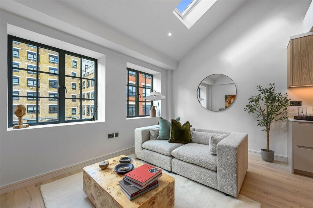 Apartment in London - View 2