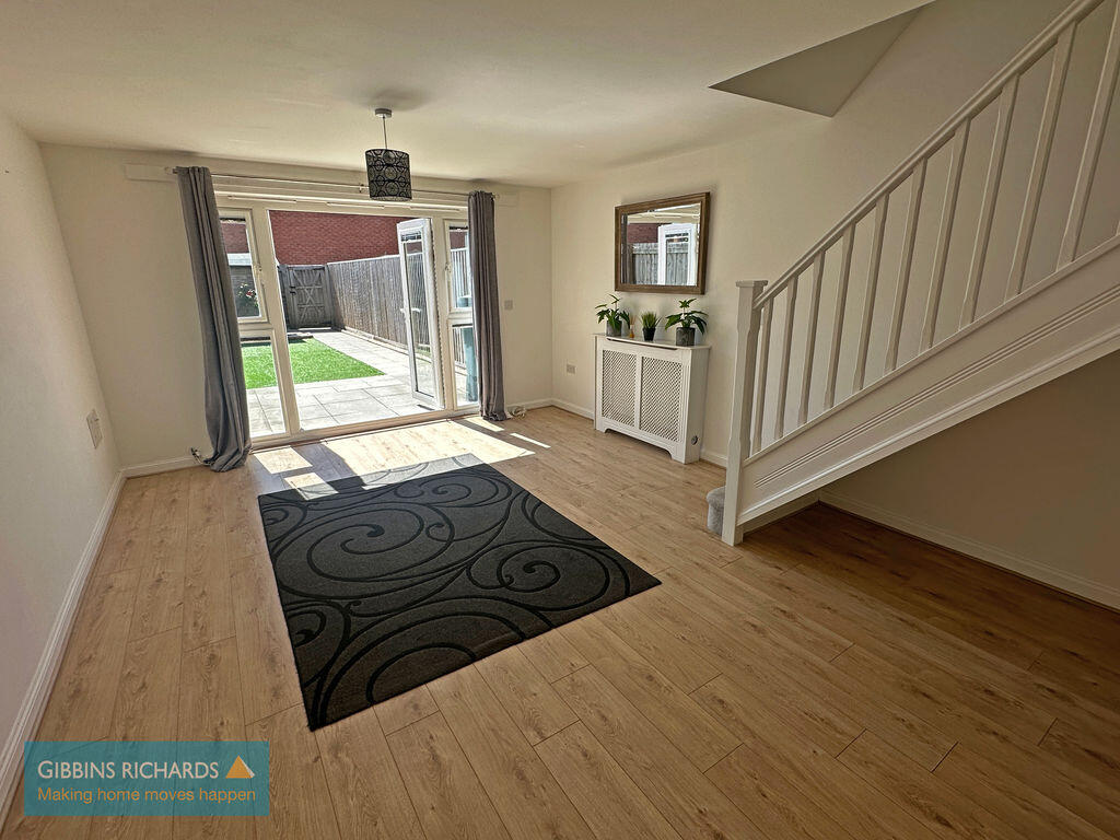Mayfair Close, Bridgwater photo 3
