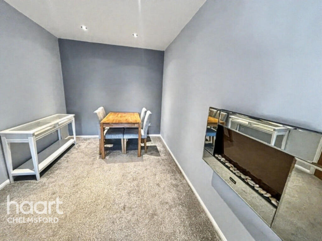 Apartment in Chelmsford, Boreham - View 4