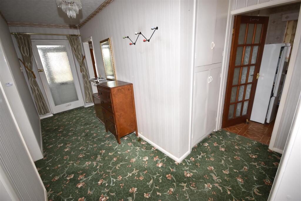 House in North Kesteven, North Hykeham - View 5