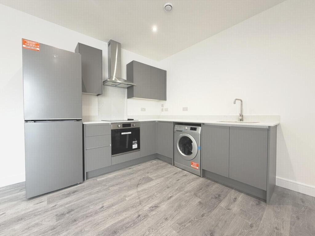 Additional image 4 of Town Centre, Hatfield, AL10