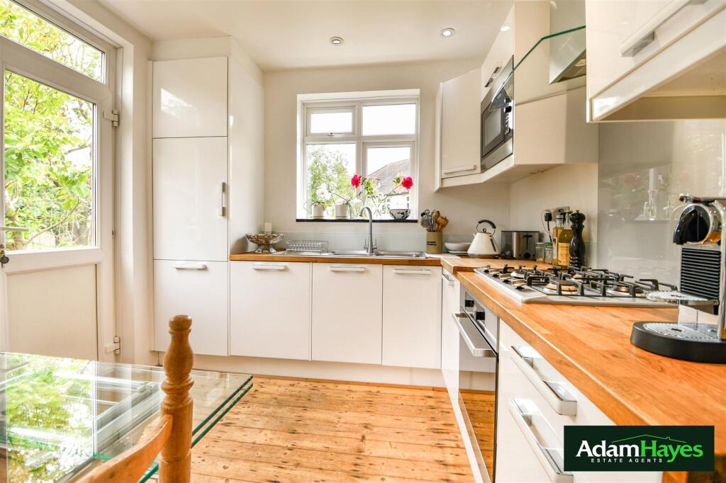Main image of property: Grosvenor Road, Finchley Central, N3