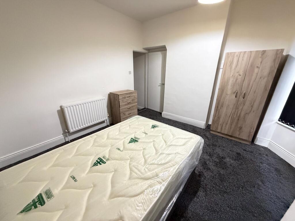 House in Stockton-on-Tees - More
