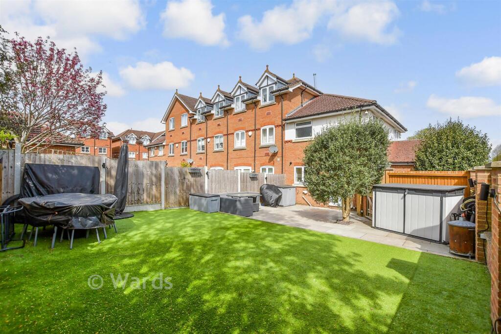 House in Tonbridge and Malling, Snodland - View 3
