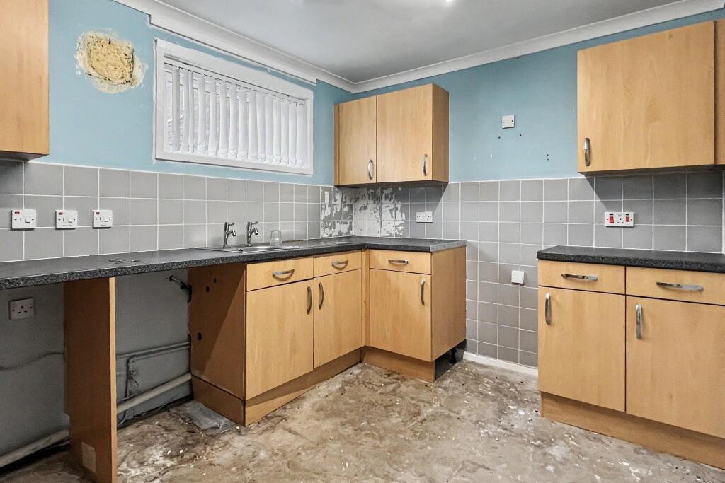 Apartment in Newcastle upon Tyne - View 5