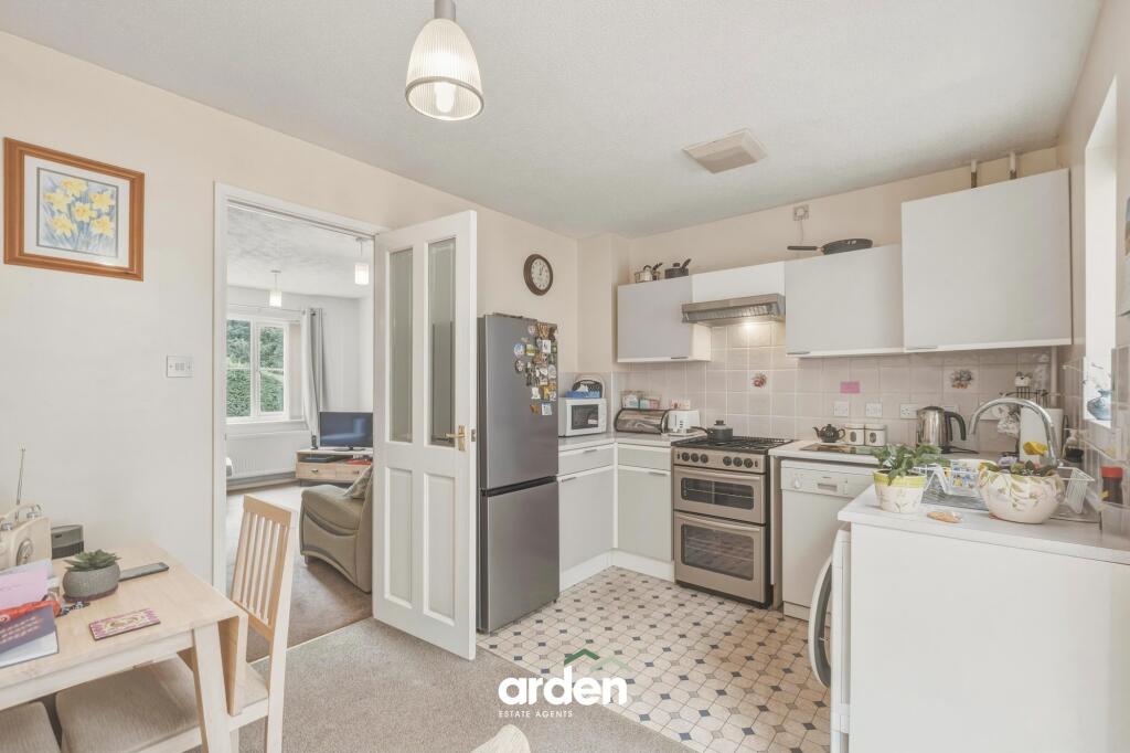 Ellerdene Close, Redditch, B98 photo 4
