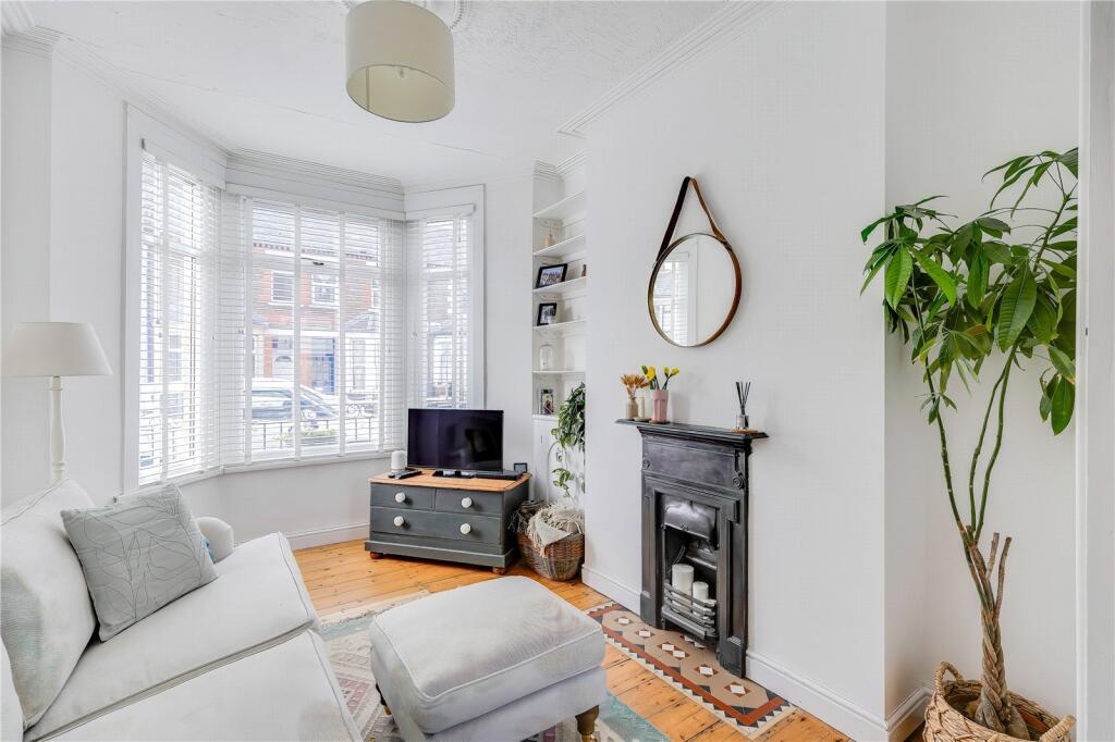 House in Cardiff, Roath - View 2