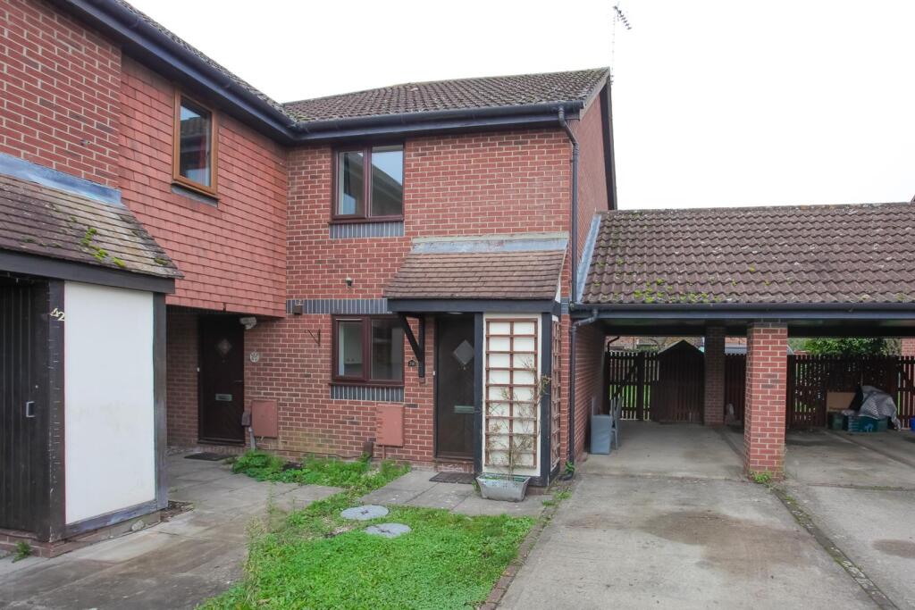 Main image of property: Gibson Close, Abingdon