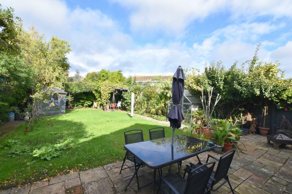 Shepherds Walk, Hythe photo 2