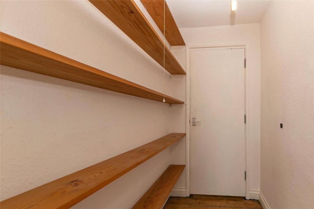 Apartment in Bristol, Stokes Croft, St Paul's - View 6