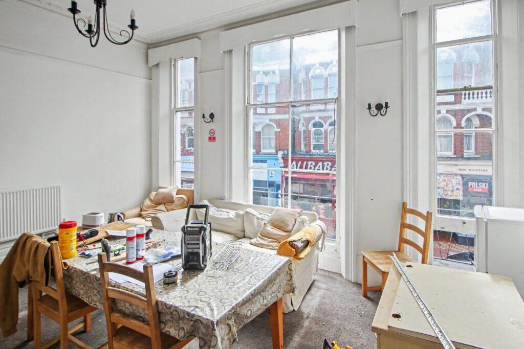 Apartment in Brighton - View 3