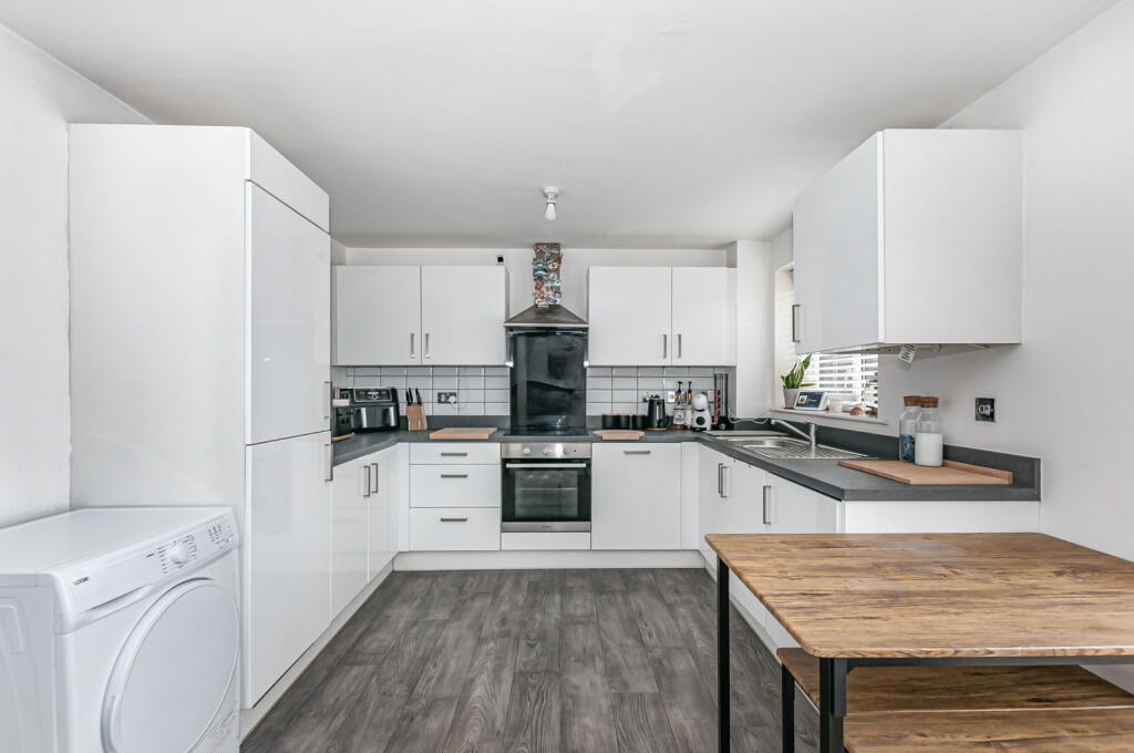 House in Hull, Kingswood - View 5