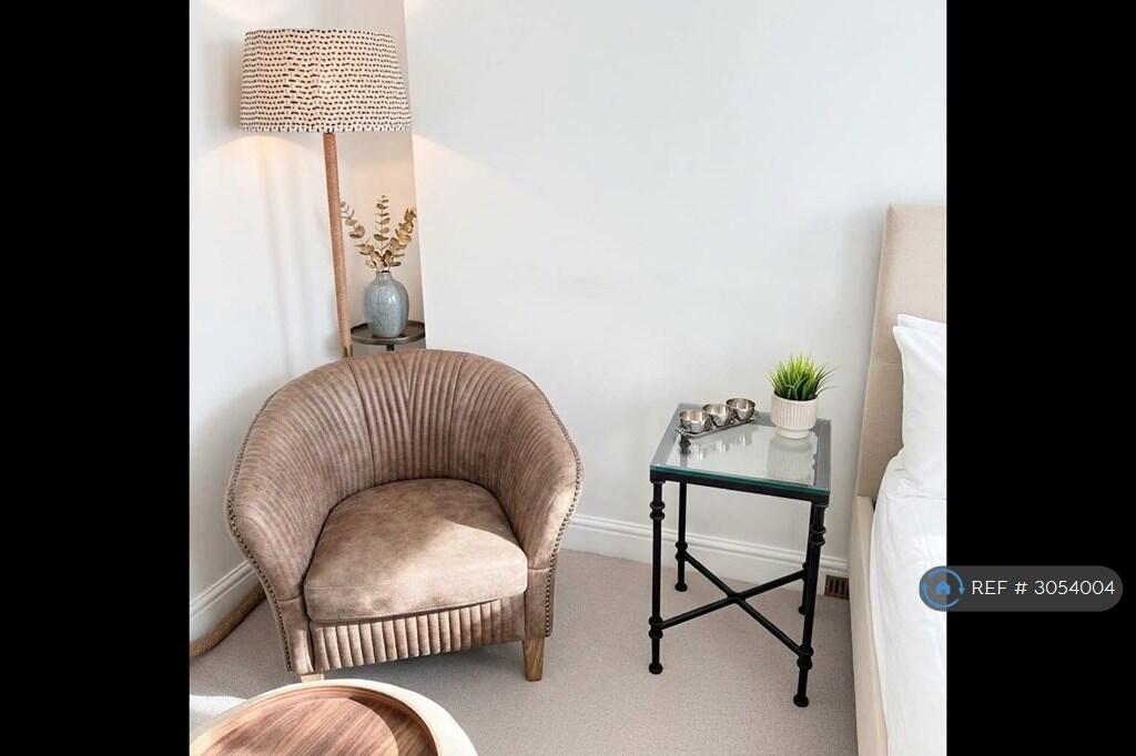 Apartment in London, Chelsea - View 4