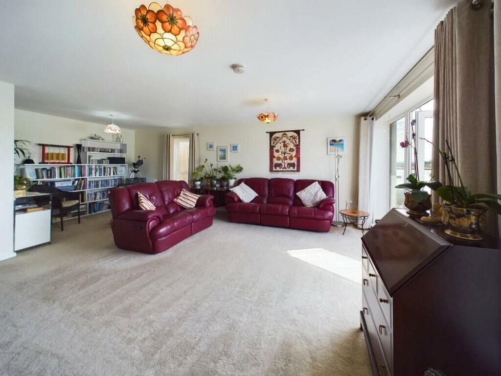 House in Gillingham, St. Marys Island - View 5