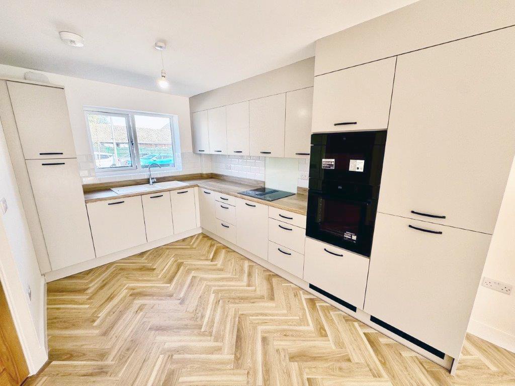 House in Wigan, Greater Manchester - More