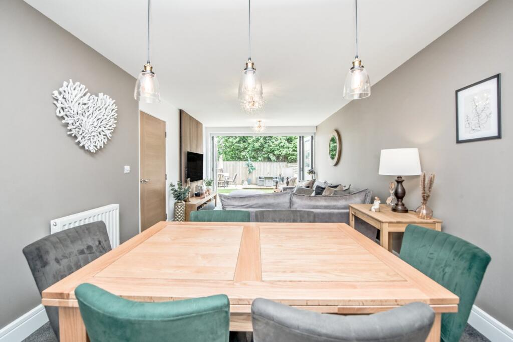 House in Kirklees, Scholes - View 5