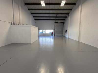 Photo 5. Unit 17.