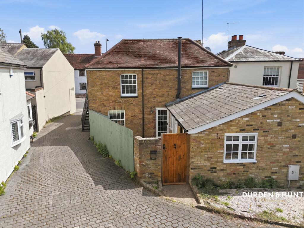 Main image of property: High Street, Ongar, CM5