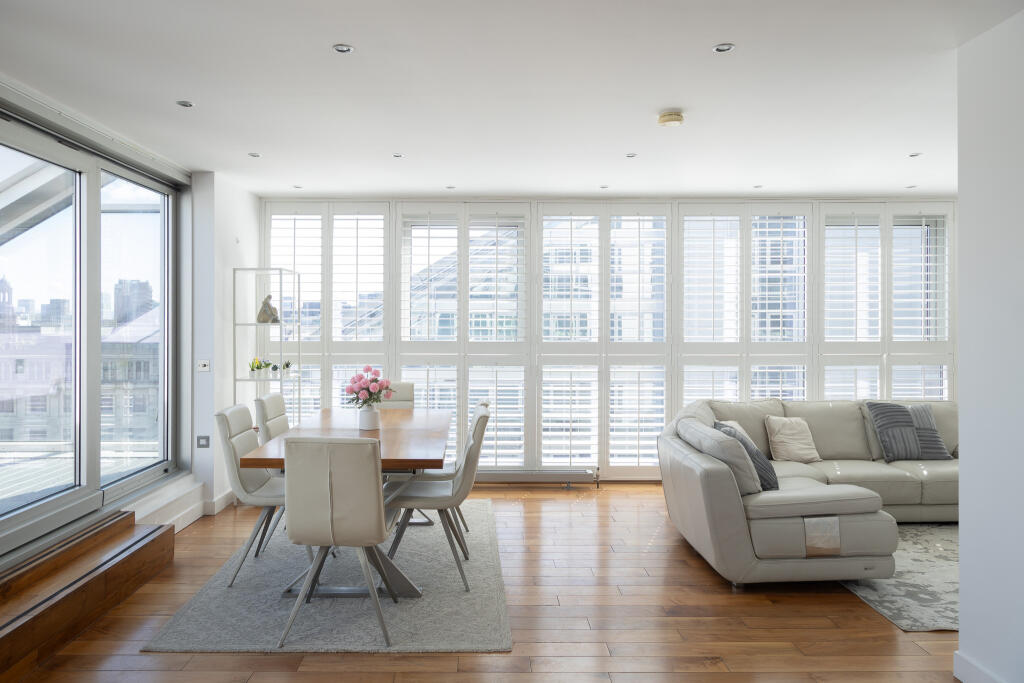 Main image of property: The Edge, Clowes Street, Salford