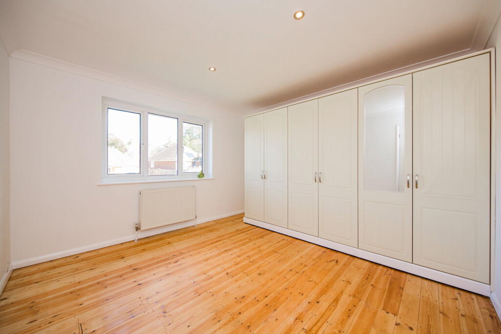 House in Wealden, Heathfield and Waldron - More