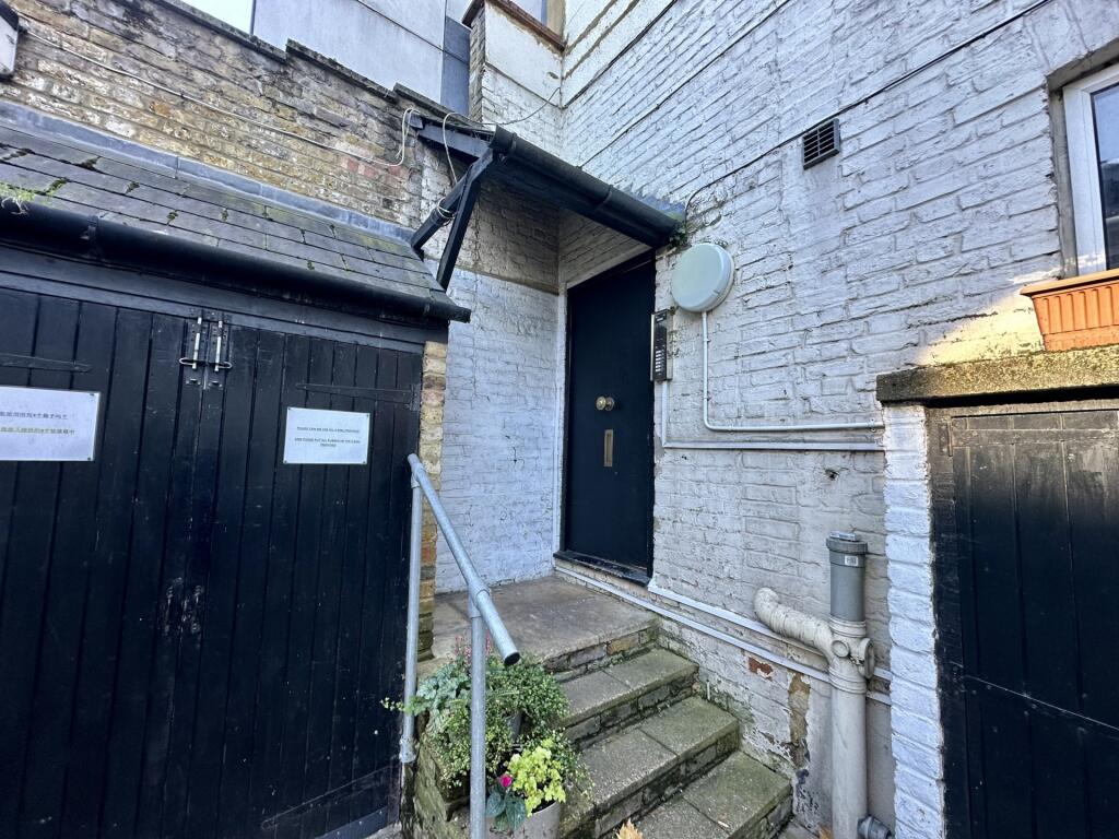 Apartment in London, New Cross - More