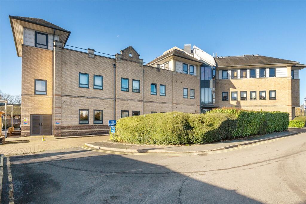 Apartment in Guildford - View 2