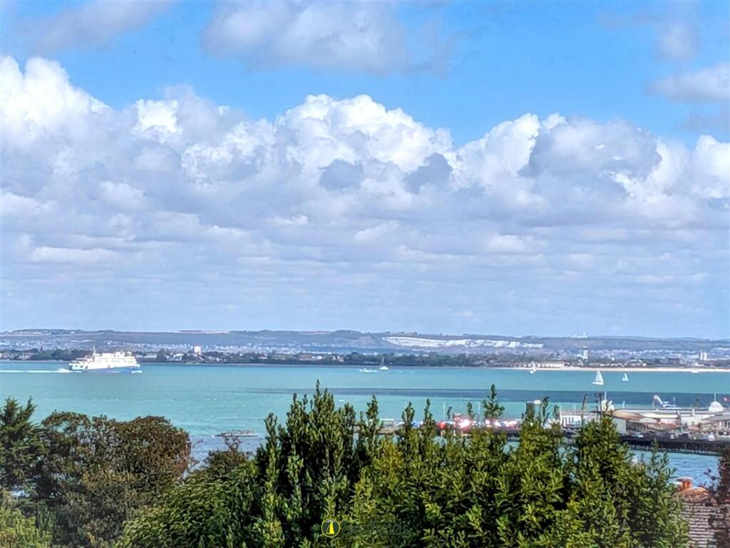House in Portsmouth - View 2