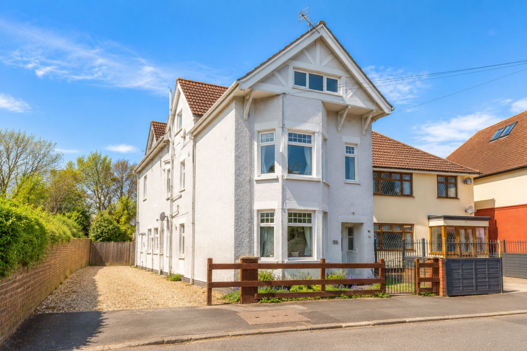 Main image of property: Whyke House, Gordon Avenue, Bognor Regis, PO22