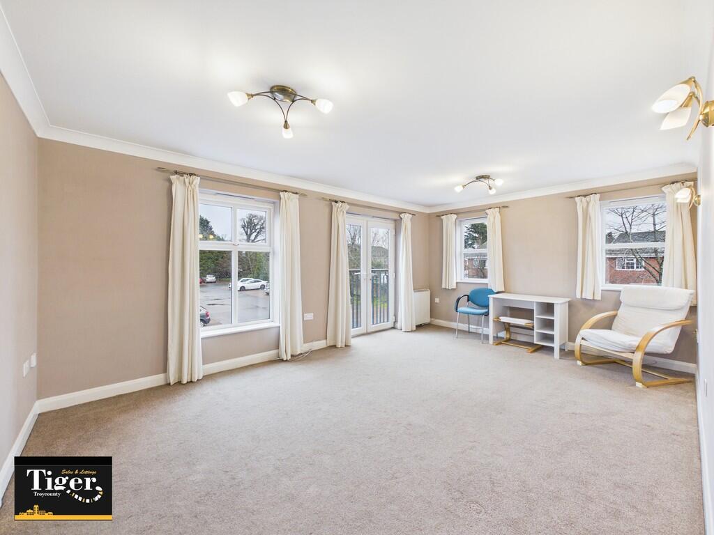 Newton Drive, Blackpool photo 2