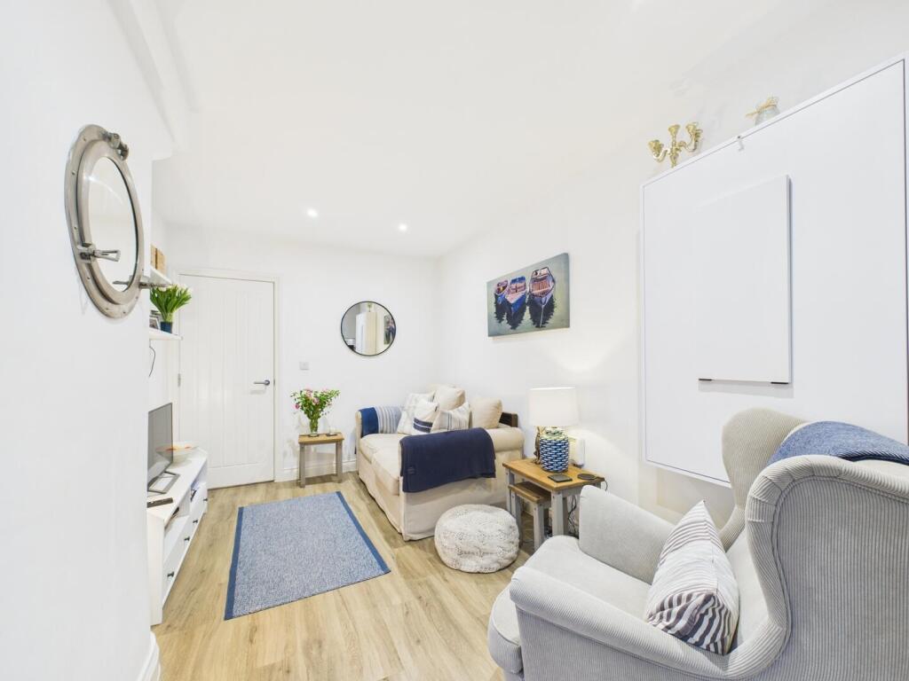 Main image of property: Fore Street, Kingsbridge