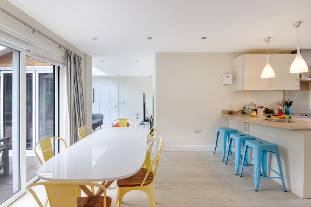 House in Sevenoaks - View 3