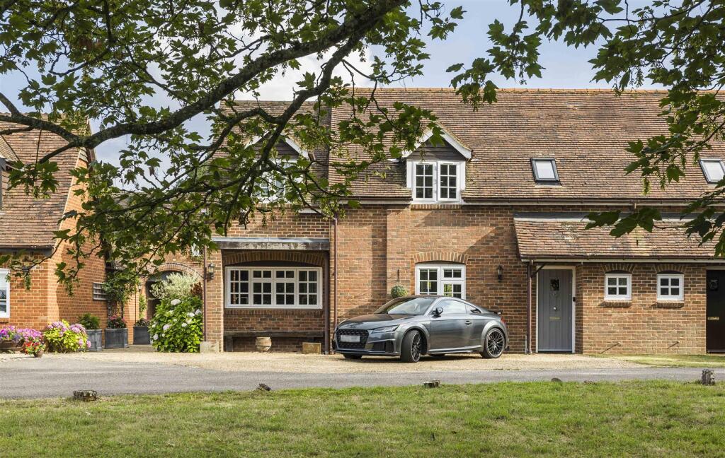 Main image of property: Station Road, Brookmans Park