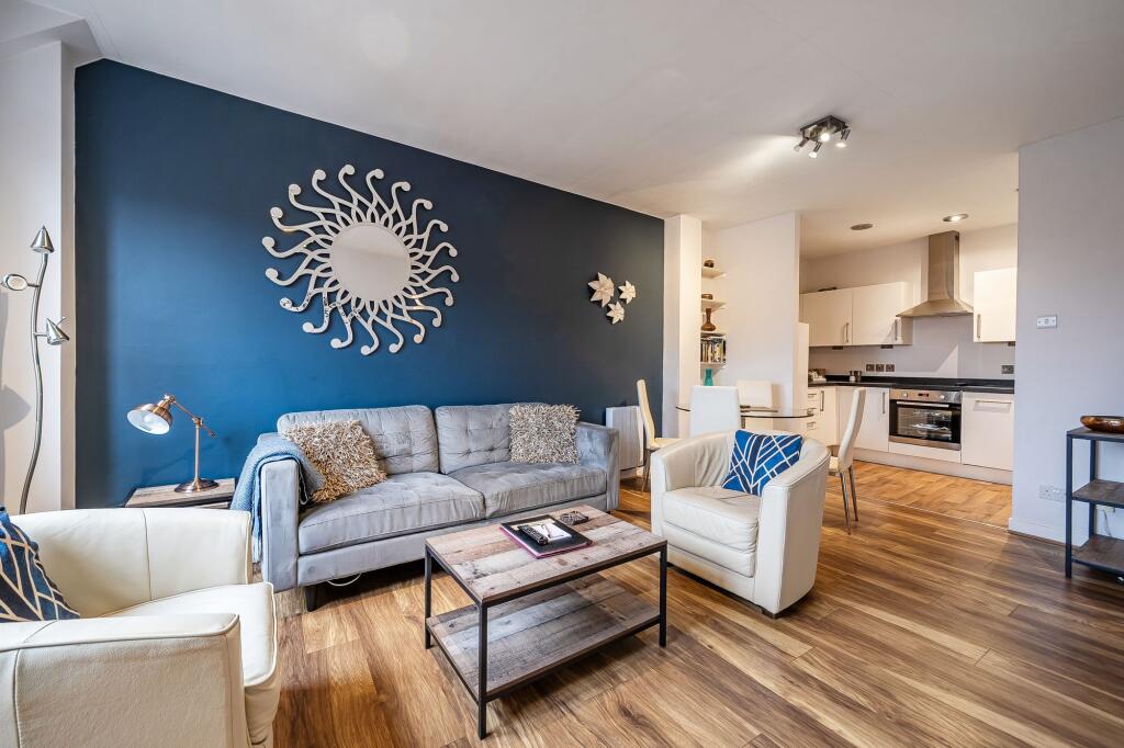 Main image of property: The Courtyard, 4 High Street, SL4