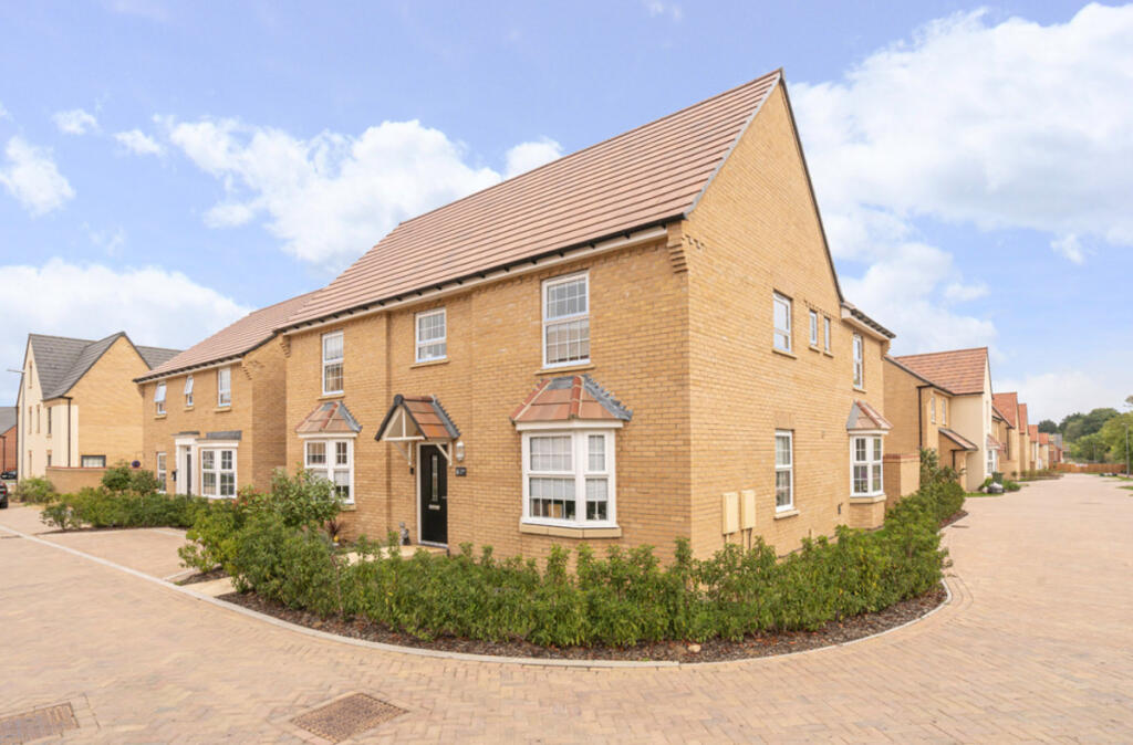 Main image of property: Waffas Hill, Eagle Farm South, Milton Keynes, MK17