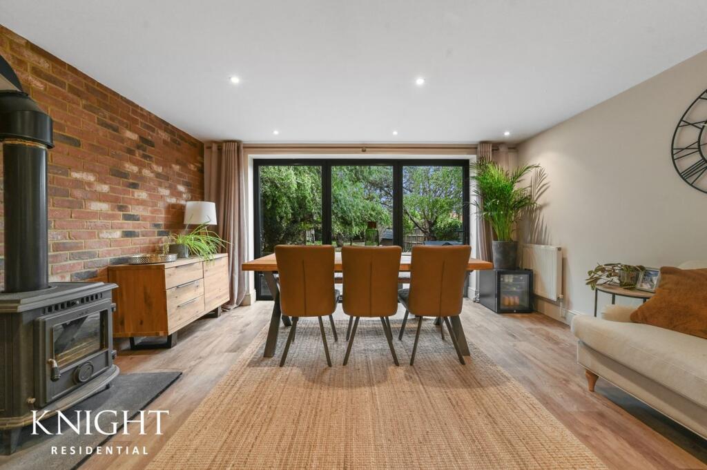 House in Colchester, Hythe - More