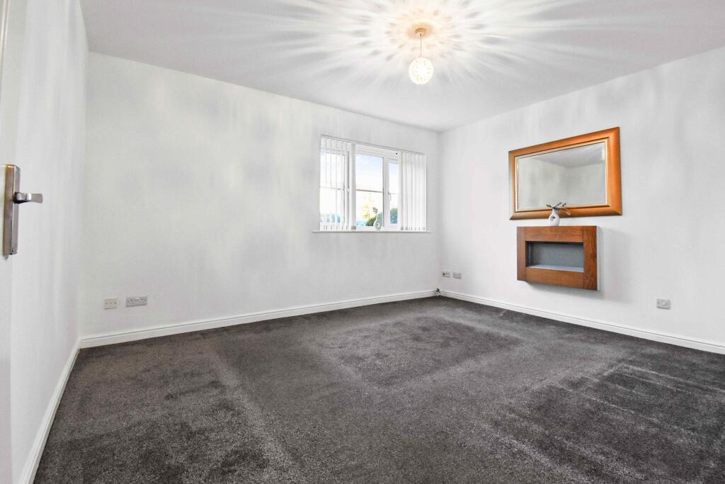 Apartment in Livingston, Eliburn - View 3