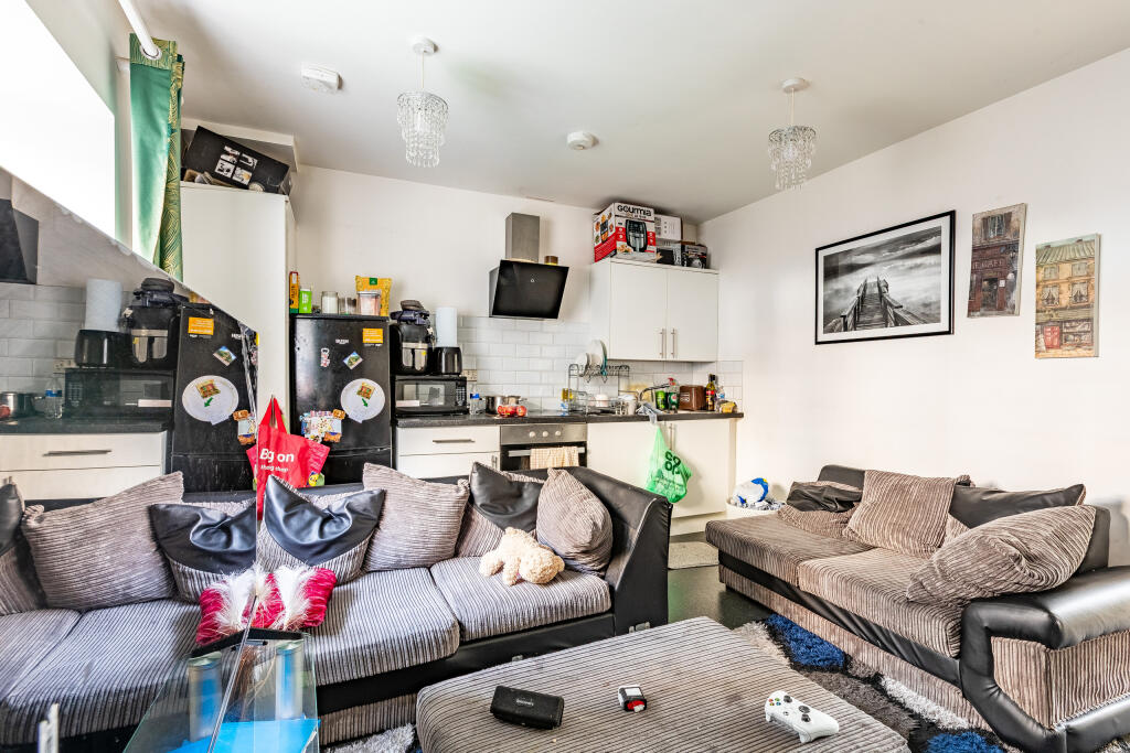 Avonmouth Road, Avonmouth, Bristol - View 5