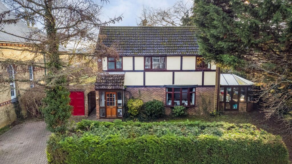 Main image of property: Silver End Road, Haynes, MK45