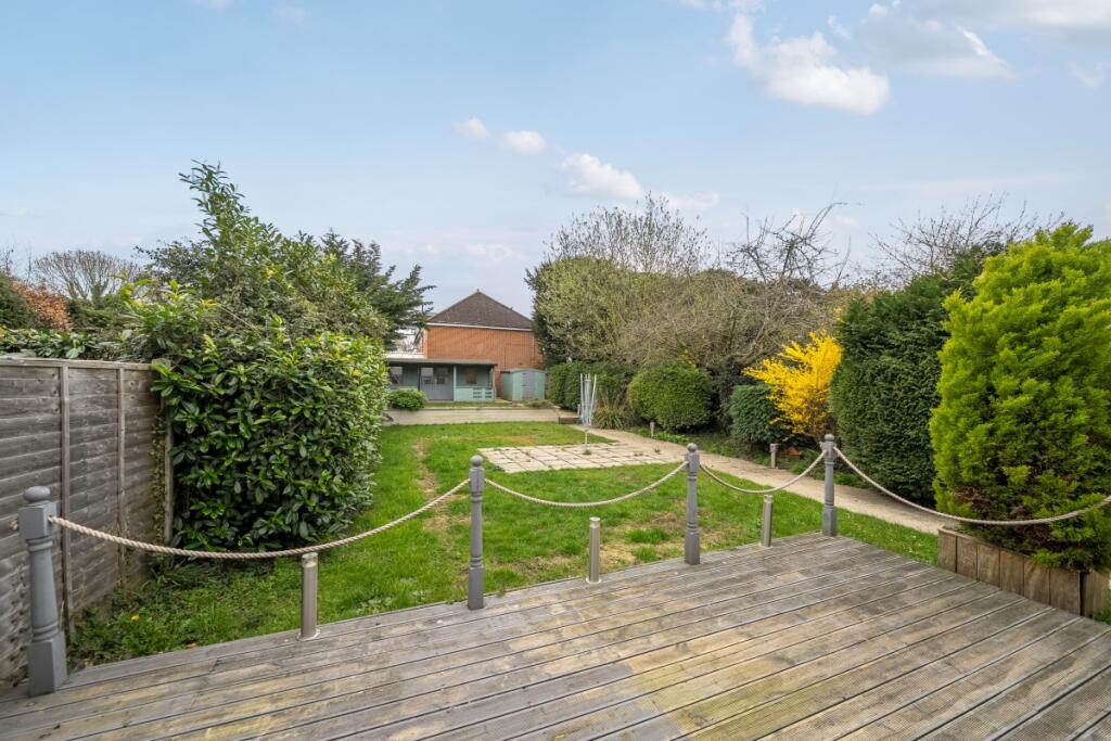 Additional image 2 of Dixons Hill Road Hatfield AL9