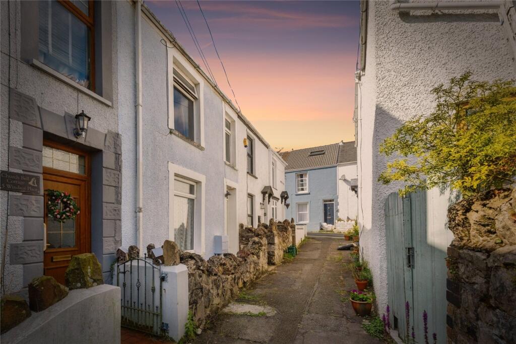 Main image of property: Windsor Place, Mumbles, Swansea, SA3