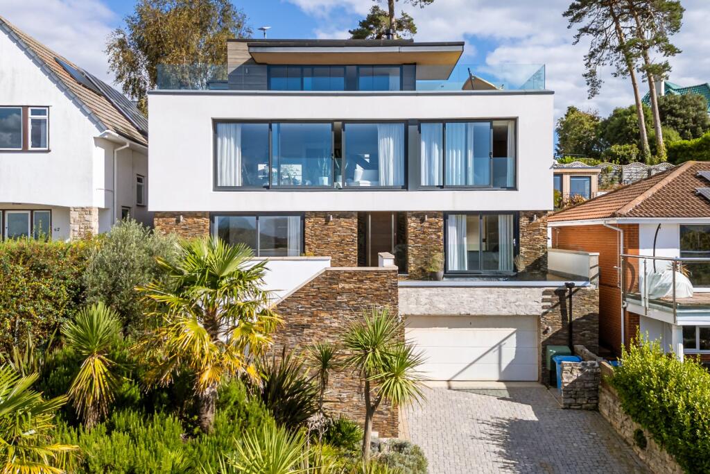 Main image of property: Lilliput, Poole, Dorset