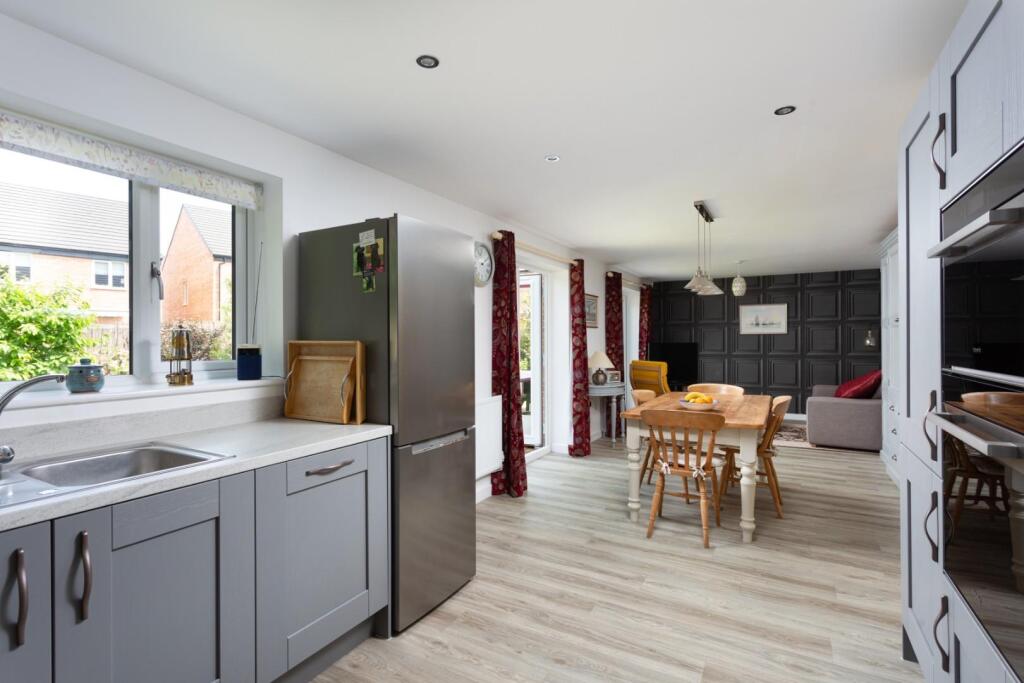 House in York - View 4