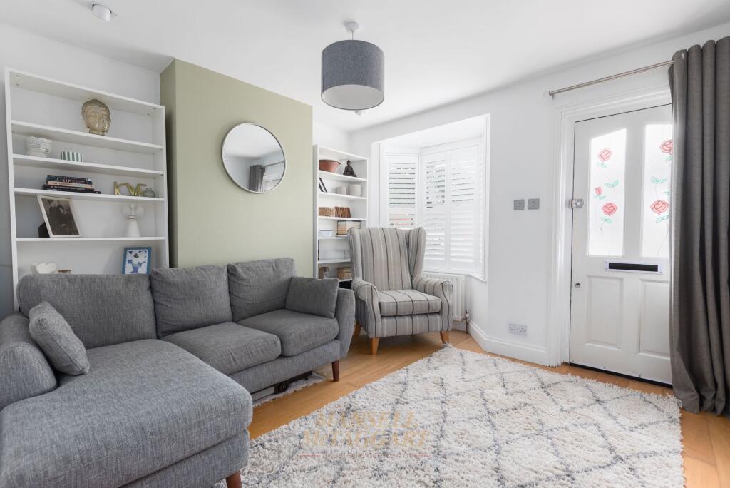 Brookhill Road, Copthorne, RH10 - View 2