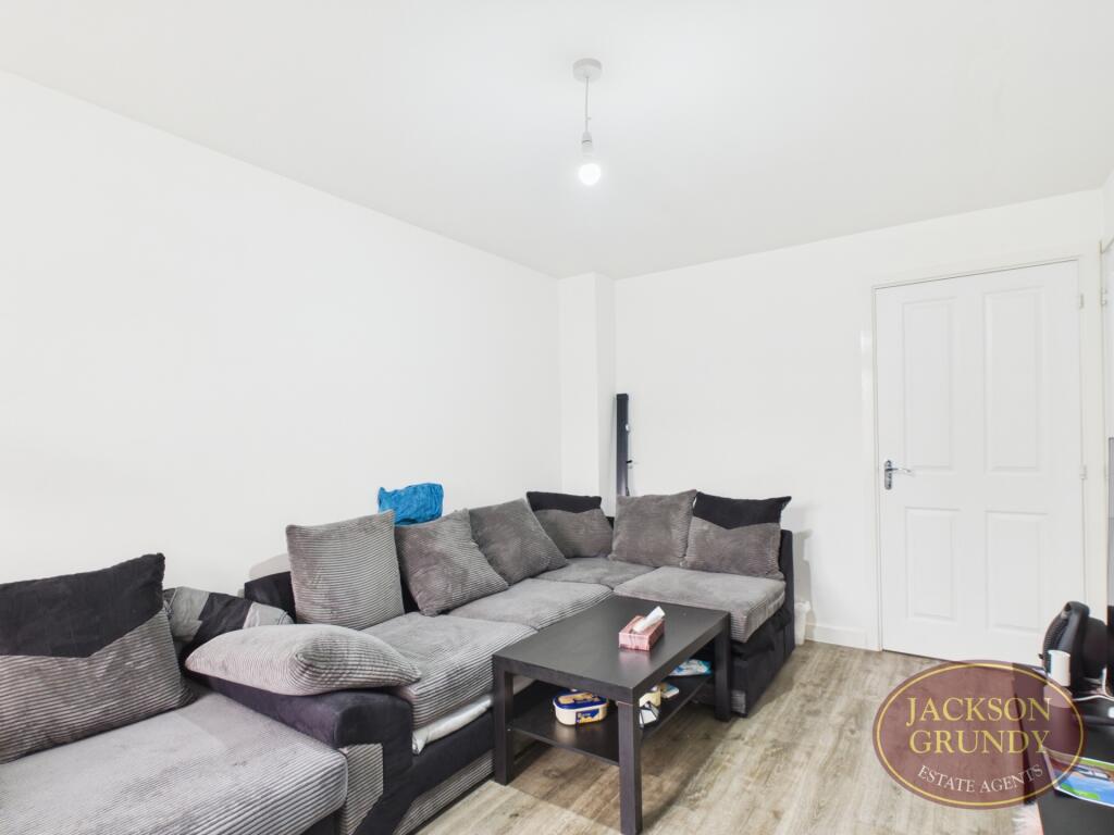 House in Boughton, Scholars Green, Kingsthorpe - View 3