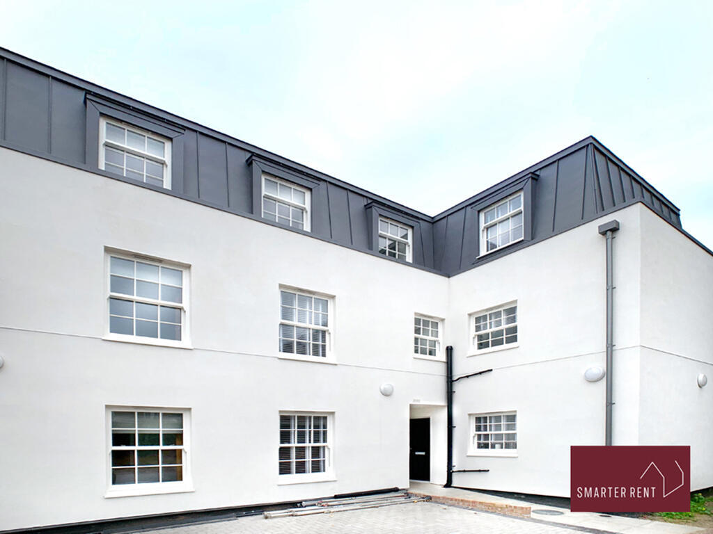 Main image of property: 1 Turks Head Court, 4-5 Turks Head Court, Windsor, SL4 6AL